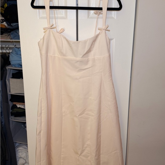 Cream midi dress - Picture 2 of 2